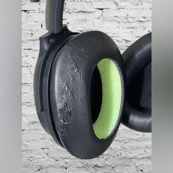 Mpow H12 - ANC- Wireless/BT Noise Cancelling Headphones (Black)- used - Picture 6 of 6
